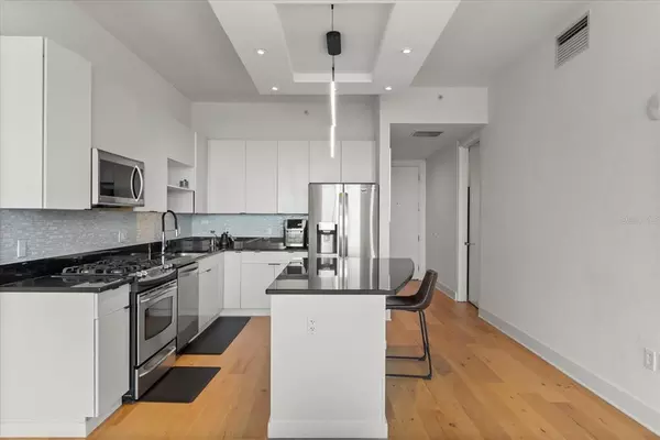 2 bedrooms apartment for rent in Central Business District - Central Orlando, Orlando