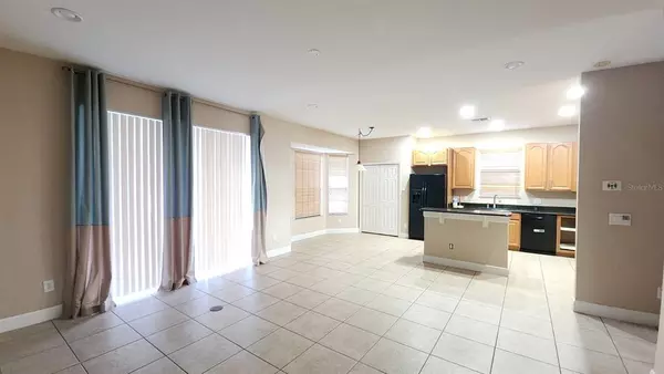 4 bedrooms apartment for rent in Vista East - East Orlando, Orlando