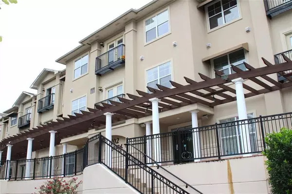 2 bedrooms apartment for rent in Oak Lawn - Ne Dallas, Dallas