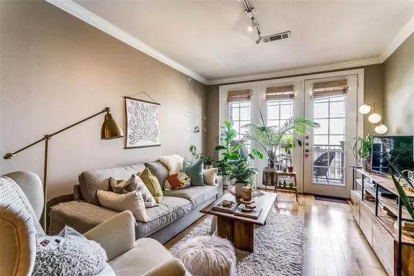 2 bedrooms apartment for rent in Oak Lawn - Ne Dallas, Dallas