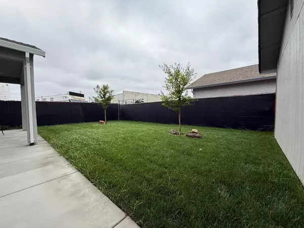 2 bedrooms apartment for rent in Brentwood - SE SAC, Sacramento