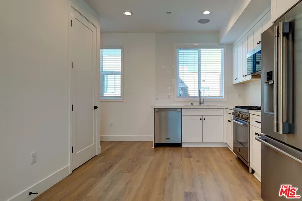 2 bedrooms apartment for rent in Mid City - Central Los Angeles, Los Angeles