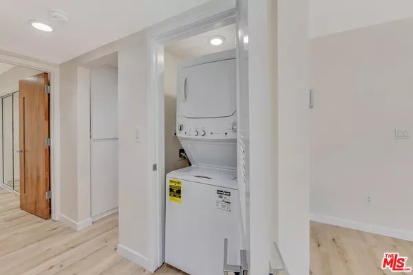 2 bedrooms apartment for rent in Pico Robertson - Westside / South Bay, Los Angeles