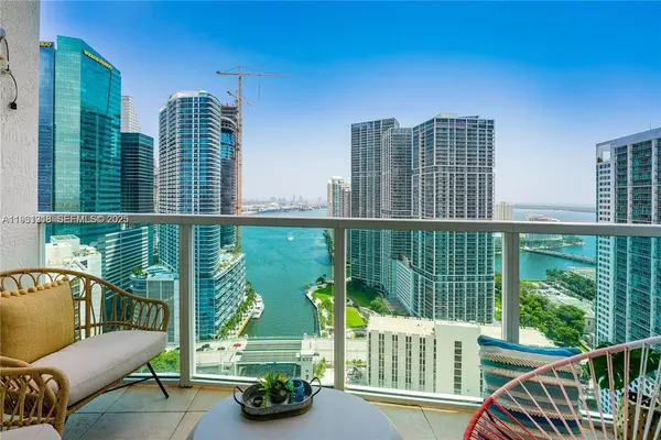 2 bedrooms apartment for rent in Downtown Miami - Miami, Miami