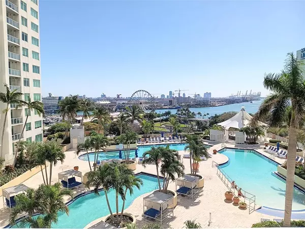 2 bedrooms apartment for rent in Downtown Miami - Miami, Miami