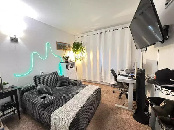 2 bedrooms apartment for rent in Linda Vista - Inland, San Diego