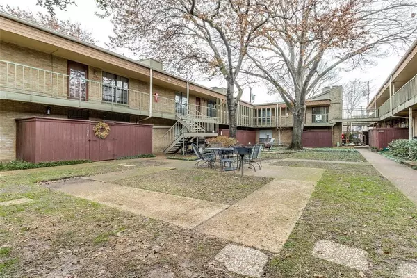 2 bedrooms apartment for rent in Northeast Dallas - Ne Dallas, Dallas