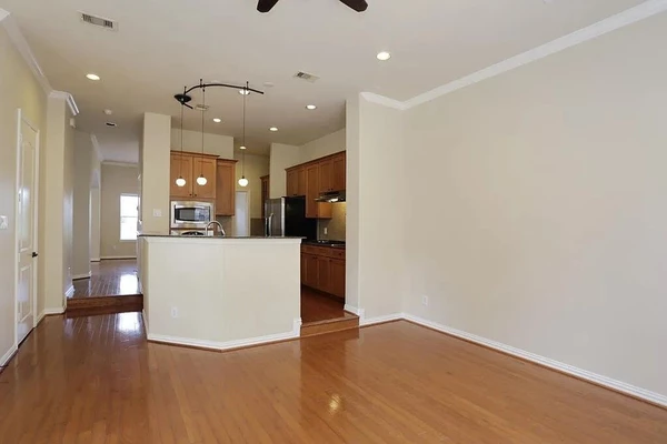 4 bedrooms apartment for rent in Uptown - West Houston, Houston