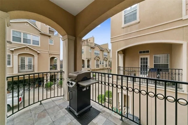 4 bedrooms apartment for rent in Uptown - West Houston, Houston