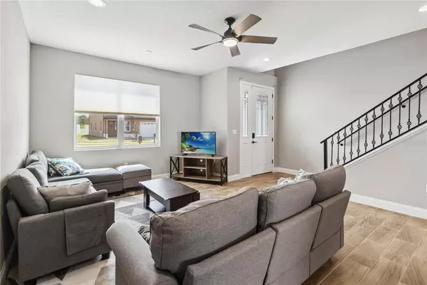 4 bedrooms apartment for rent in Vista East - East Orlando, Orlando