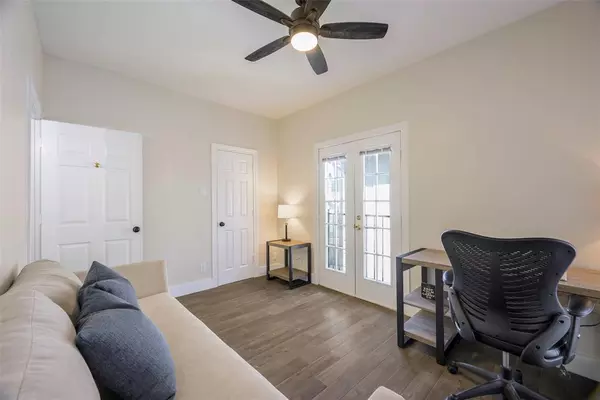 2 bedrooms apartment for rent in Oak Lawn - Ne Dallas, Dallas