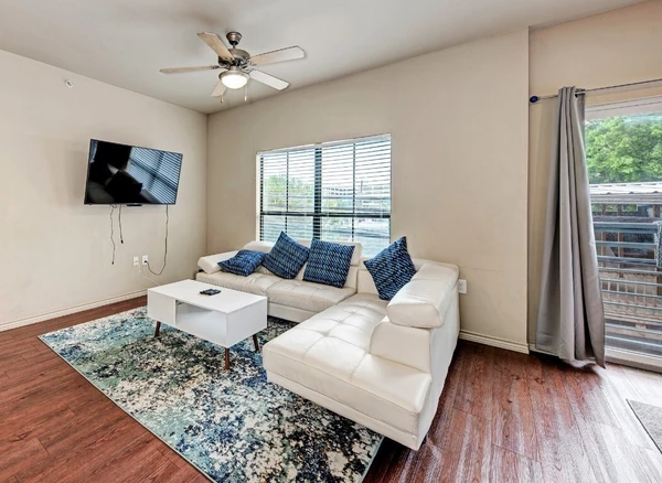 6 bedrooms apartment for rent in North Loop - North Central Austin, Austin