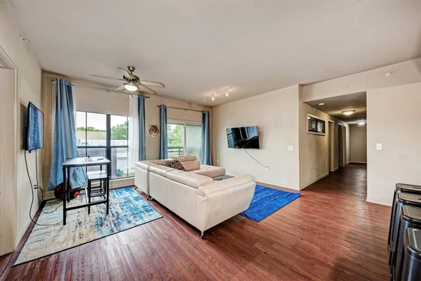 6 bedrooms apartment for rent in North Loop - North Central Austin, Austin