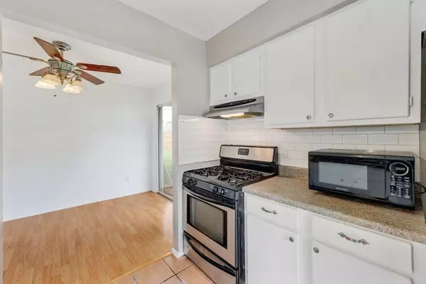 3 bedrooms apartment for rent in Oak Hill - South Austin, Austin