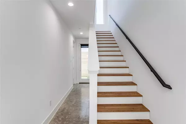 2 bedrooms apartment for rent in Old East Dallas - Ne Dallas, Dallas