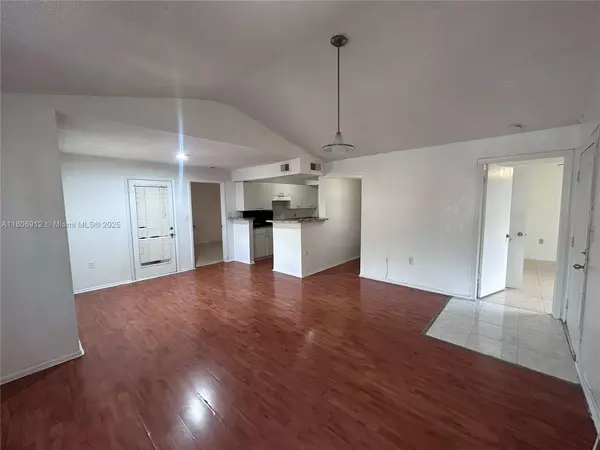 2 bedrooms apartment for rent in The Hammocks - Miami Dade, Miami