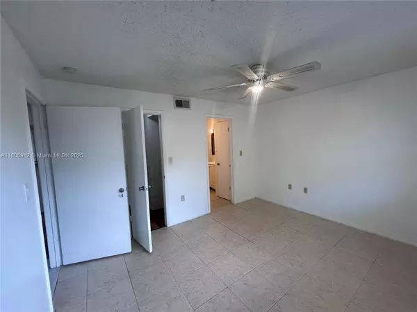 2 bedrooms apartment for rent in The Hammocks - Miami Dade, Miami