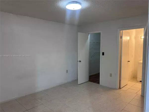 2 bedrooms apartment for rent in The Hammocks - Miami Dade, Miami