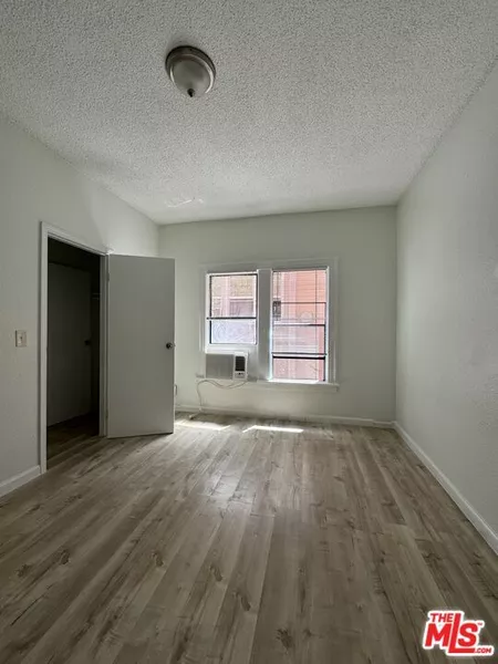 Studio Apartment for rent in Koreatown - Central Los Angeles, Los Angeles