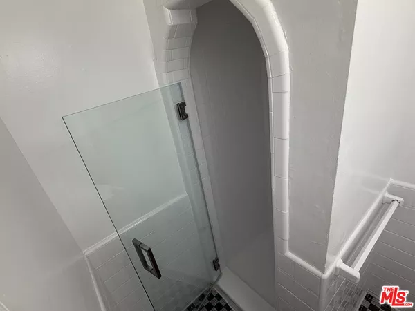 Studio Apartment for rent in Koreatown - Central Los Angeles, Los Angeles