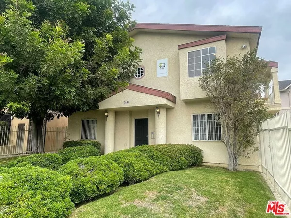 Studio Apartment for rent in Harvard Heights - Central Los Angeles, Los Angeles