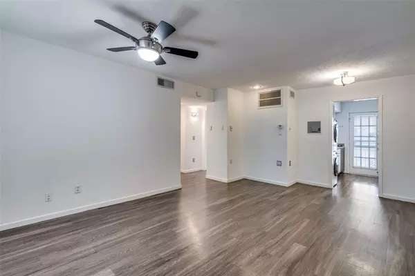 2 bedrooms apartment for rent in Oak Lawn - Ne Dallas, Dallas