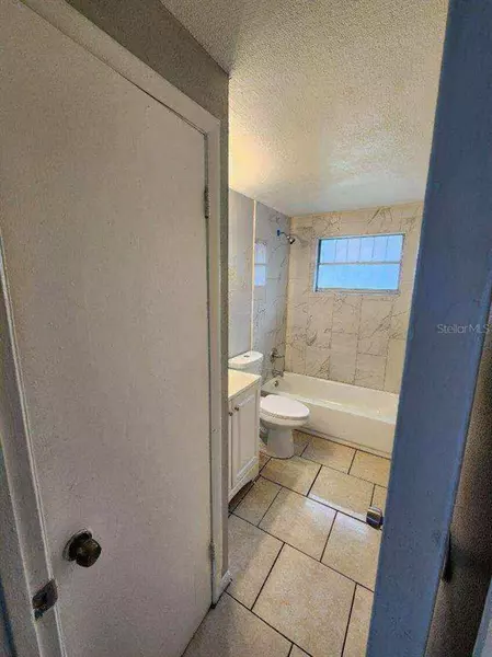 2 bedrooms apartment for rent in Live Oaks Square - East Tampa, Tampa