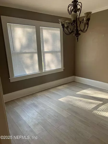 4 bedrooms apartment for rent in Lackawanna - Westside, Jacksonville