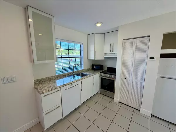 2 bedrooms apartment for rent in Williamsburg - South Orlando, Orlando