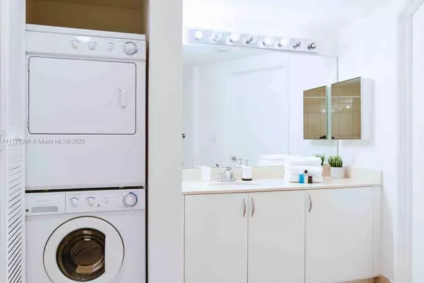 2 bedrooms apartment for rent in Edgewater MIA - Miami, Miami