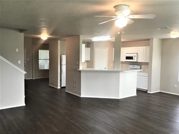4 bedrooms apartment for rent in East Houston - Ne Houston, Houston