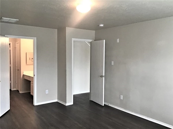 4 bedrooms apartment for rent in East Houston - Ne Houston, Houston