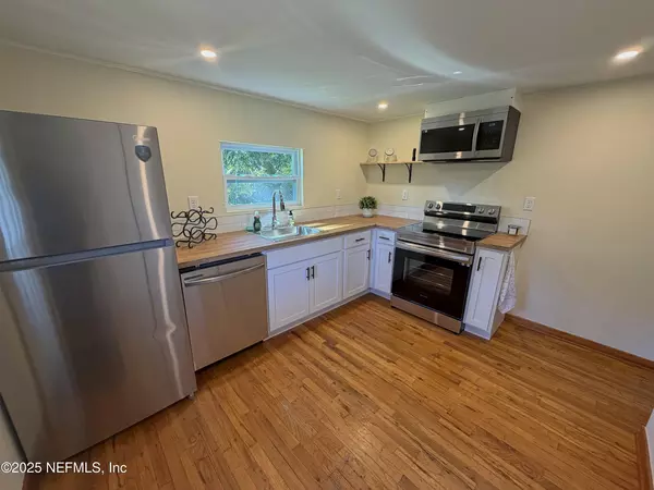 2 bedrooms apartment for rent in Westwood - Westside, Jacksonville