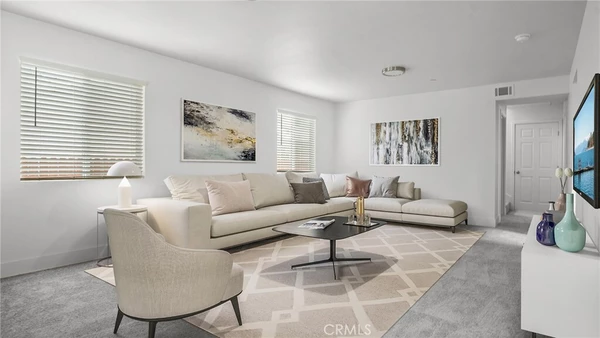 5 bedrooms apartment for rent in South Gate - Southeast, Los Angeles