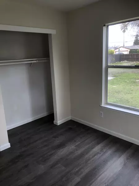 3 bedrooms apartment for rent in Norwood I-80 - North SAC, Sacramento