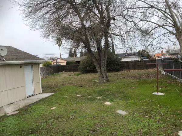 3 bedrooms apartment for rent in Norwood I-80 - North SAC, Sacramento