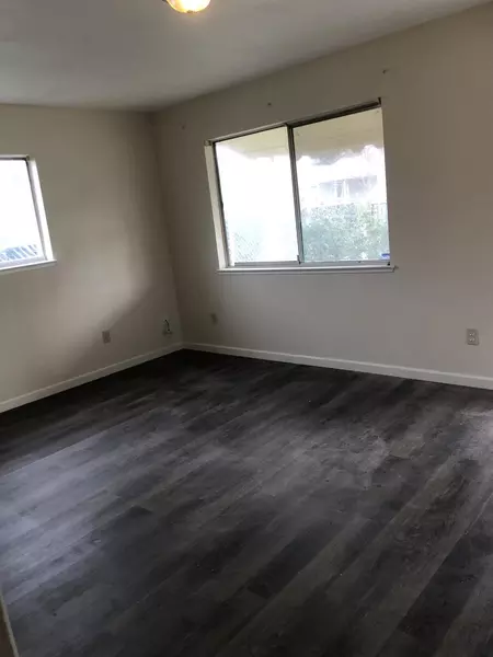 3 bedrooms apartment for rent in Norwood I-80 - North SAC, Sacramento