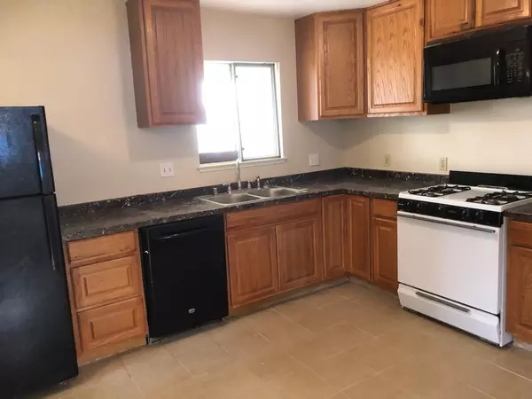 3 bedrooms apartment for rent in Norwood I-80 - North SAC, Sacramento