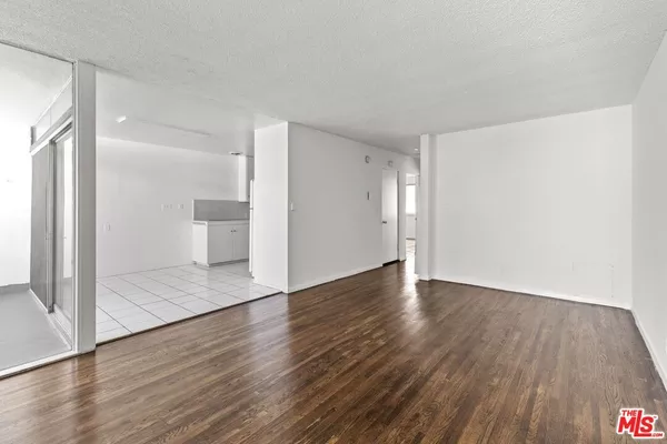 2 bedrooms apartment for rent in Sawtelle - Westside / South Bay, Los Angeles