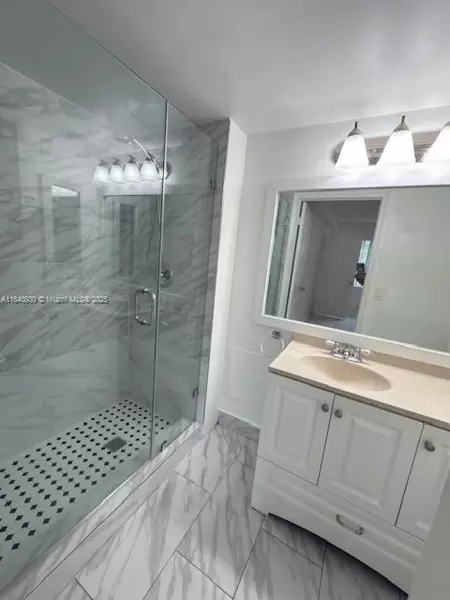 2 bedrooms apartment for rent in West Park - Broward County, Miami