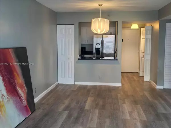 2 bedrooms apartment for rent in Downtown Miami - Miami, Miami