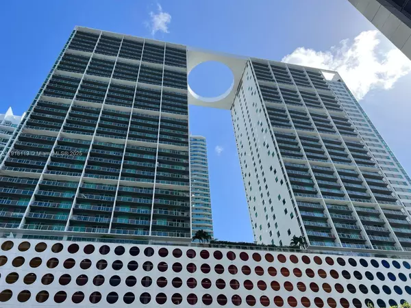 2 bedrooms apartment for rent in Downtown Miami - Miami, Miami