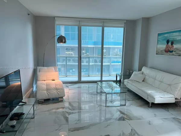 2 bedrooms apartment for rent in Downtown Miami - Miami, Miami