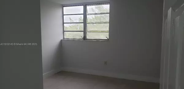 2 bedrooms apartment for rent in Westchester FL - Miami Dade, Miami