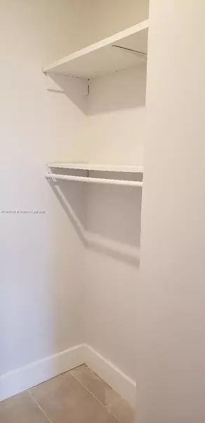 2 bedrooms apartment for rent in Westchester FL - Miami Dade, Miami