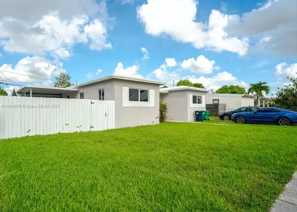 3 bedrooms apartment for rent in Westchester FL - Miami Dade, Miami