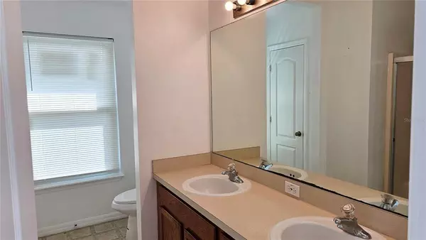 3 bedrooms apartment for rent in Vista East - East Orlando, Orlando