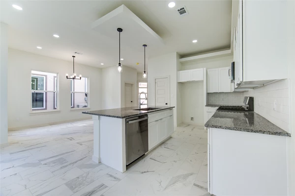 3 bedrooms apartment for rent in Woodlake/ Briar Meadow - West Houston, Houston