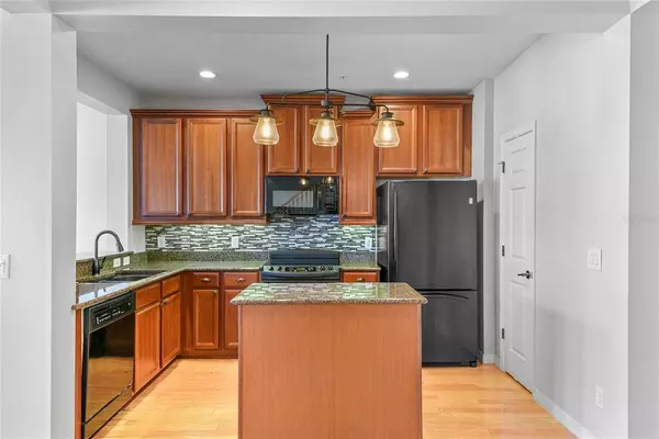 2 bedrooms apartment for rent in Baldwin Park - East Orlando, Orlando