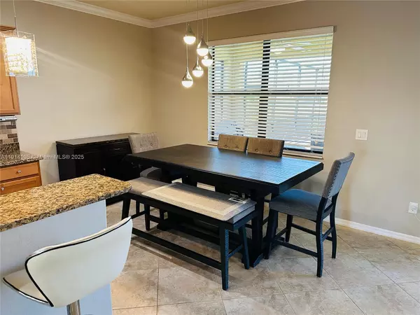 4 bedrooms apartment for rent in Villas - Fort Myers, Fort Myers